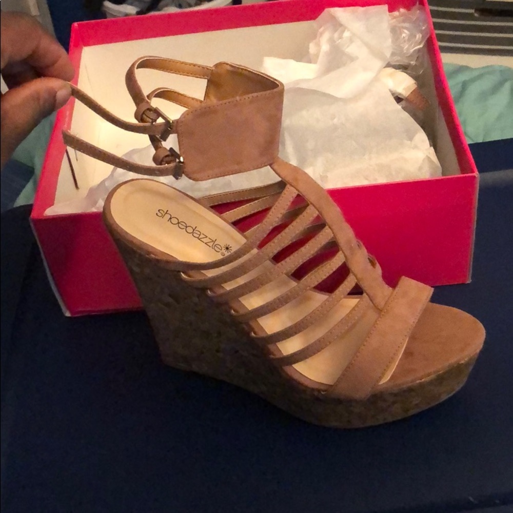 Brown wedges